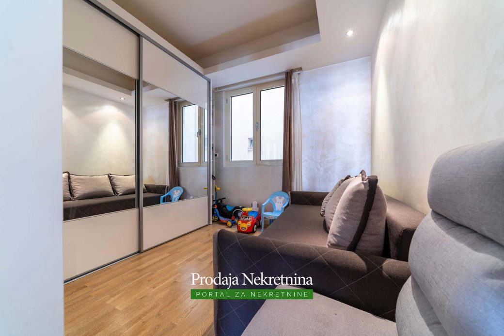 Two bedroom apartment in Budva