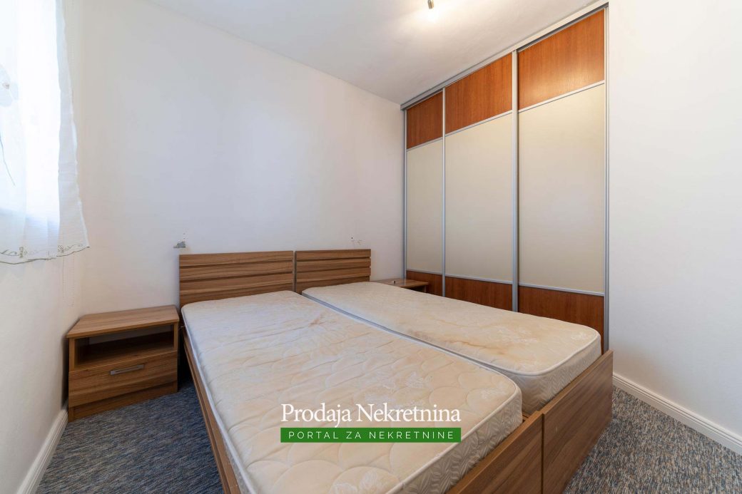 Trosoban apartman u Zalivu