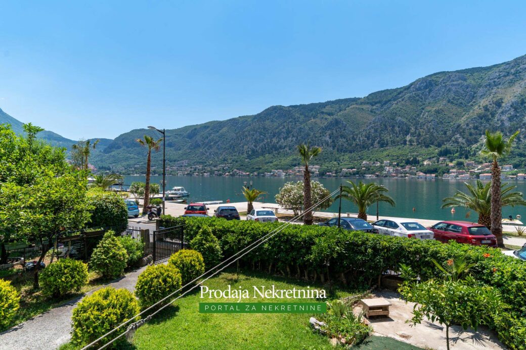 Three bedroom apartment for sale in Kotor Bay