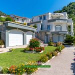 Villa for sale in Budva