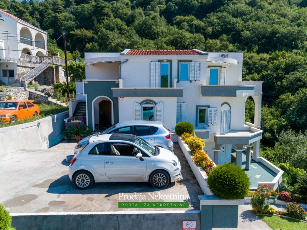 Villa for sale in Budva