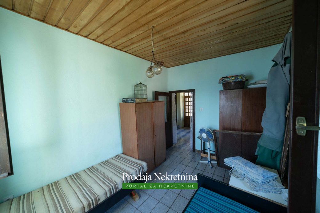 Apartment for sale in Perast