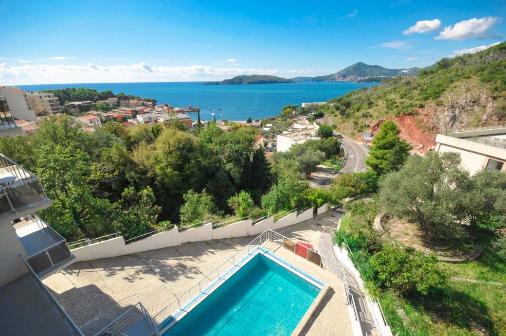 One bedroom apartment in Budva