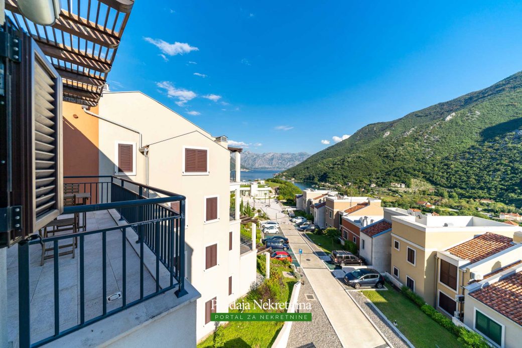 Apartment for sale in Bay of Kotor