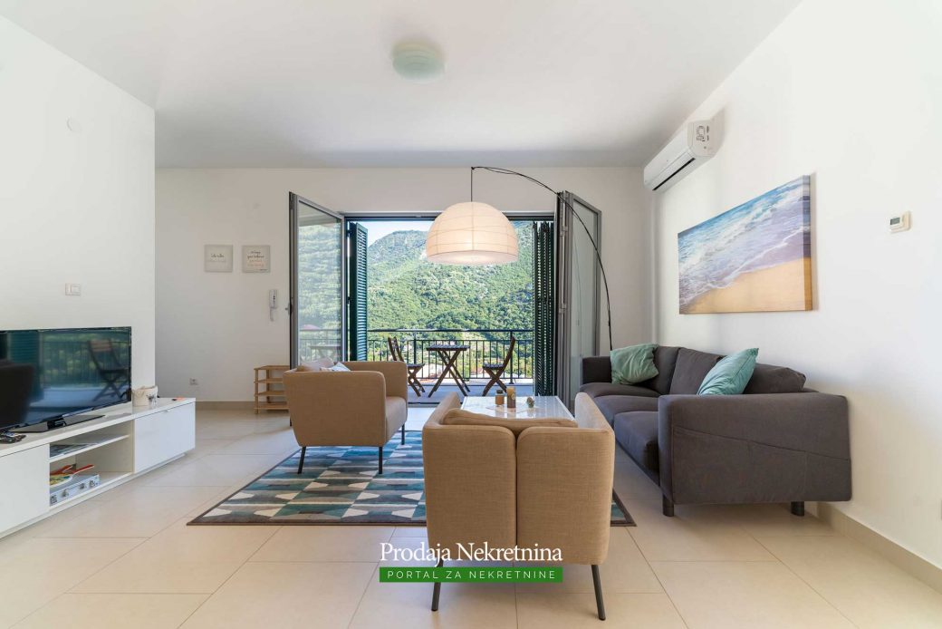 Apartment for sale in Bay of Kotor