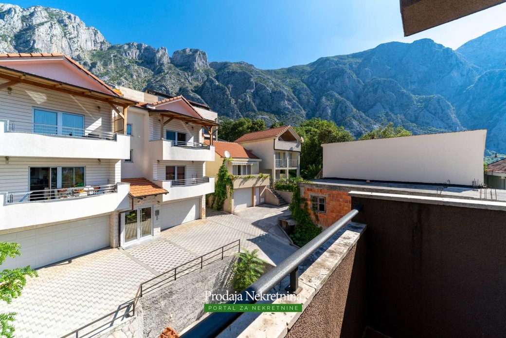 Apartment for sale in Bay of Kotor