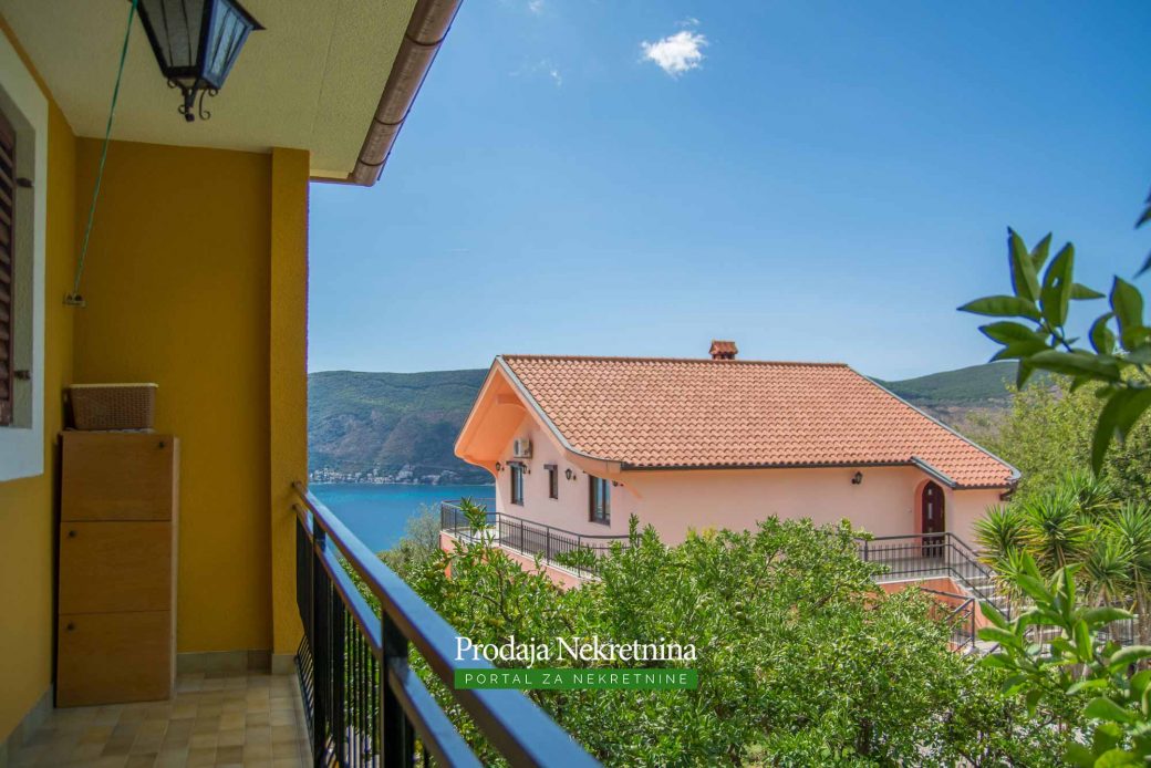 House for sale in Herceg Novi