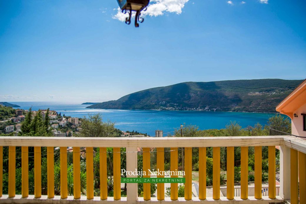 House for sale in Herceg Novi