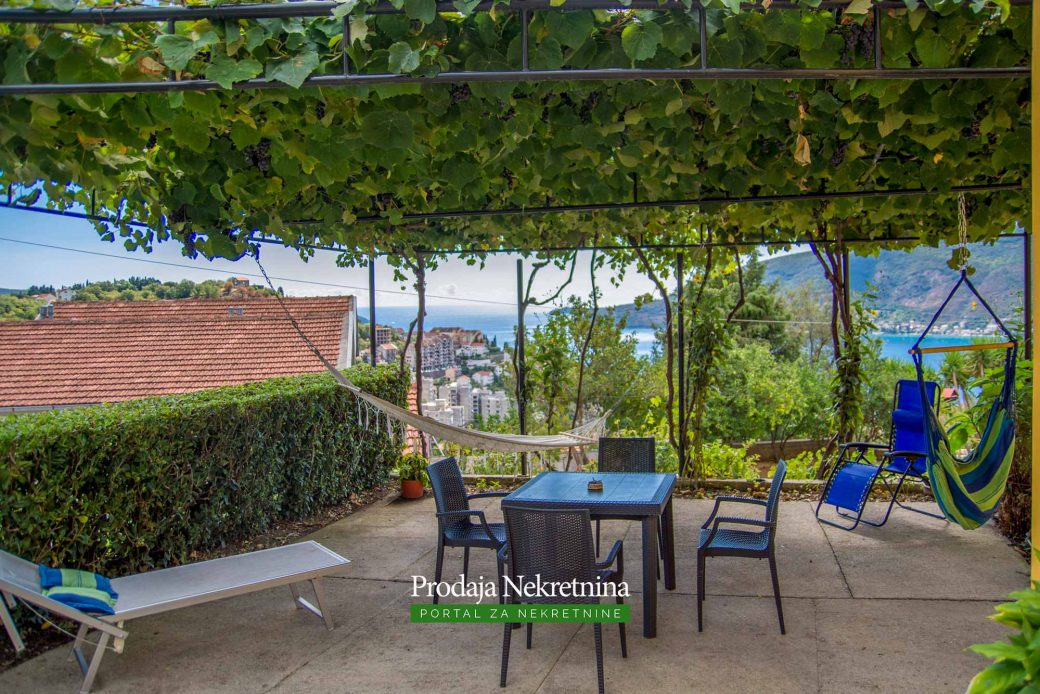 House for sale in Herceg Novi