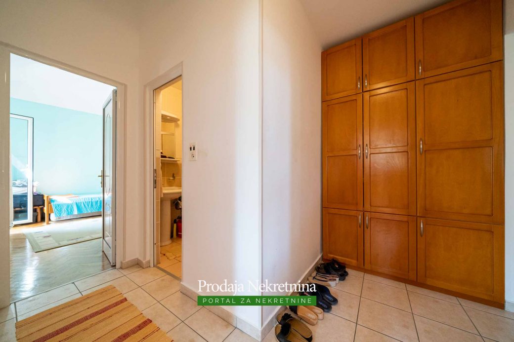 One bedroom apartment in Petrovac