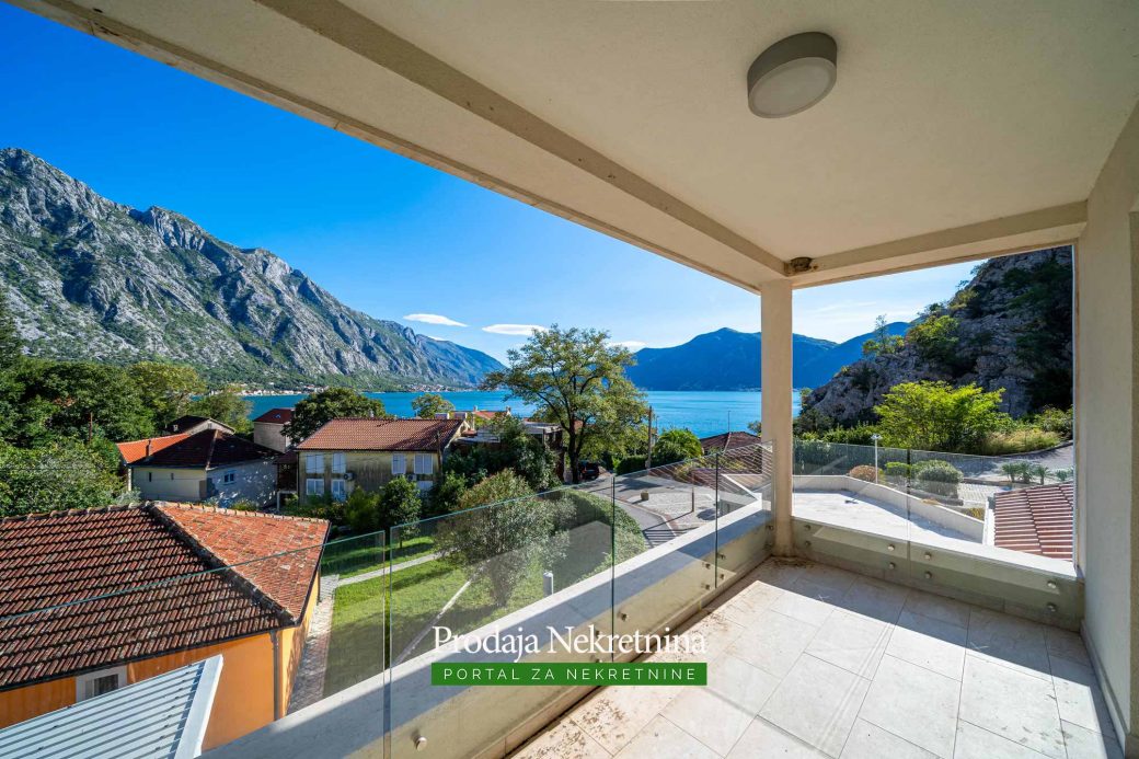 One bedroom apartment for sale in Bay of Kotor