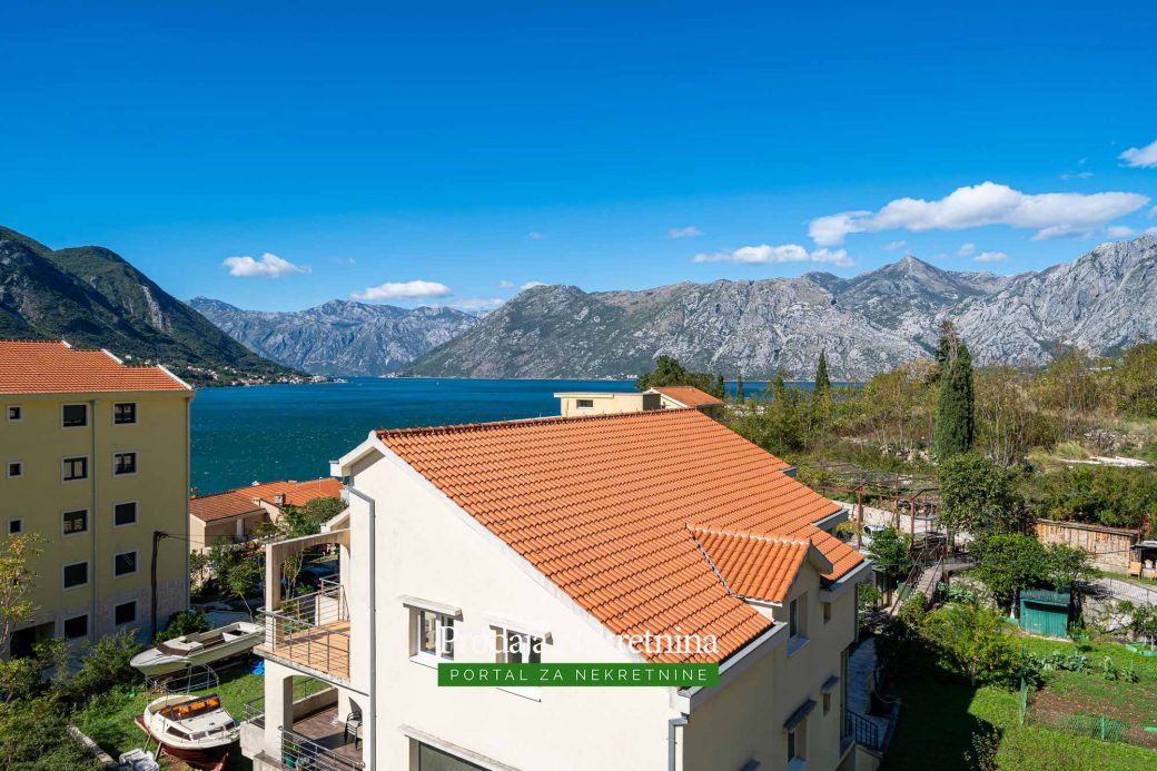 Real estate agency in Kotor