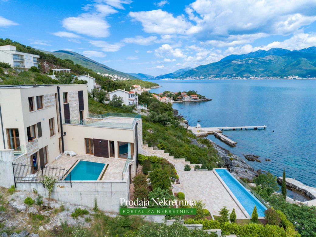 Seafront villa for sale in Tivat Bay