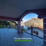 House for sale in Kotor Bay