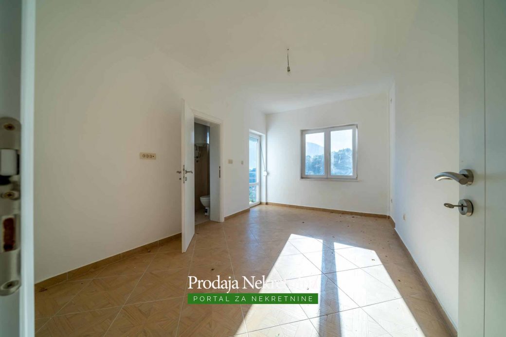 Two bedroom apartment for sale in Prcanj