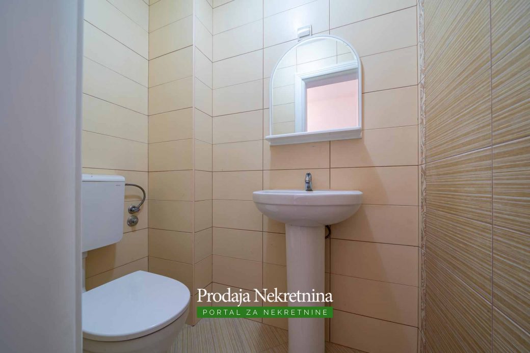 Two bedroom apartment for sale in Prcanj