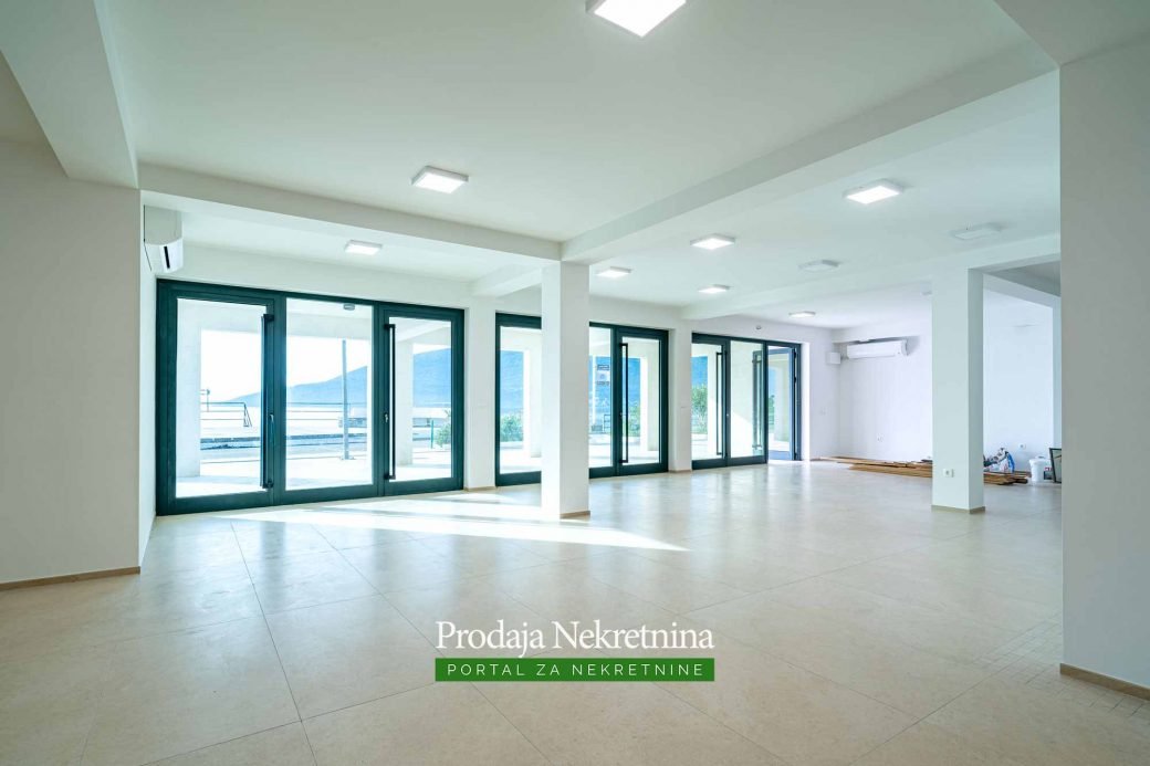 Commercial space for sale in Herceg Novi