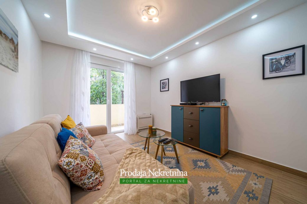 Apartment for sale in Tivat