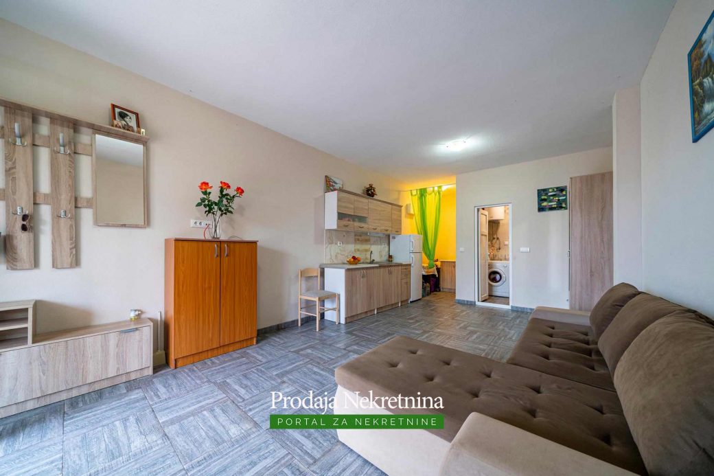 Studio apartment for sale in Tivat