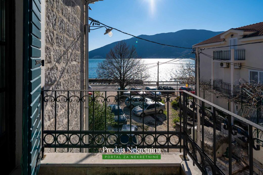 Apartment for sale in Bay of Kotor