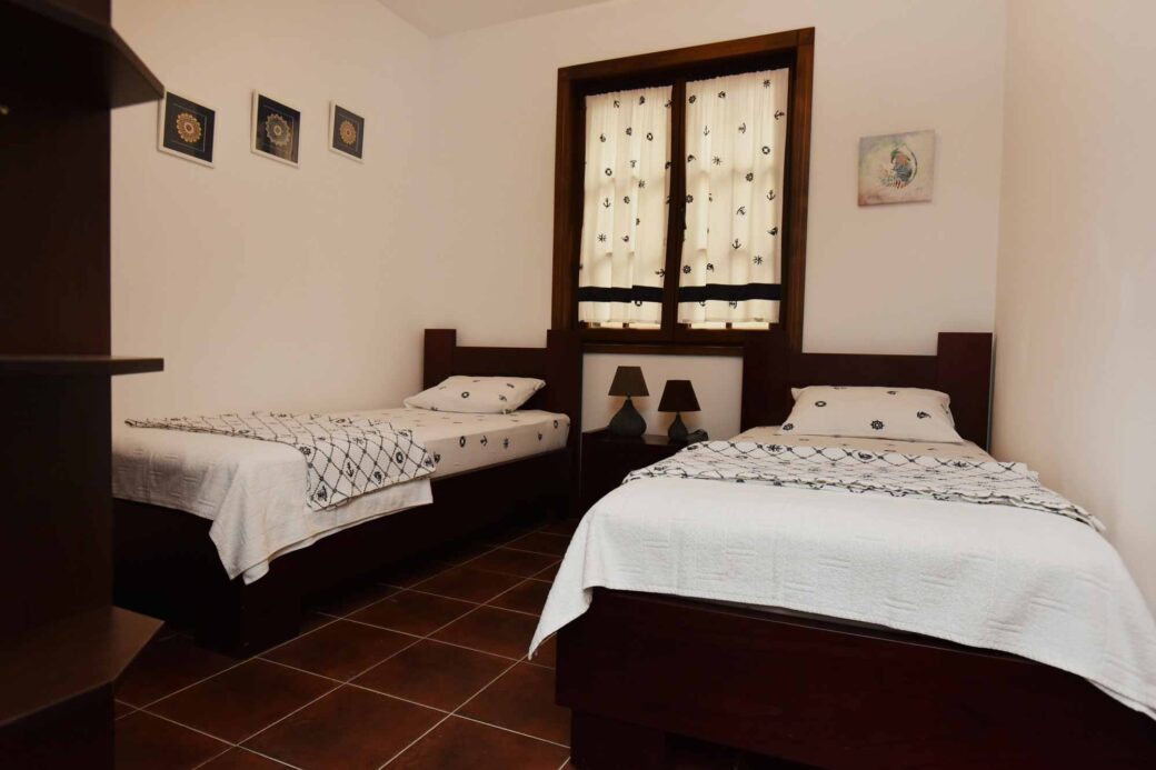 Two bedroom apartment in Kotor Bay