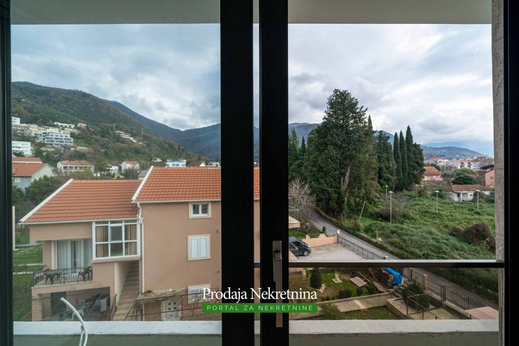 Two bedroom apartment for sale in Tivat