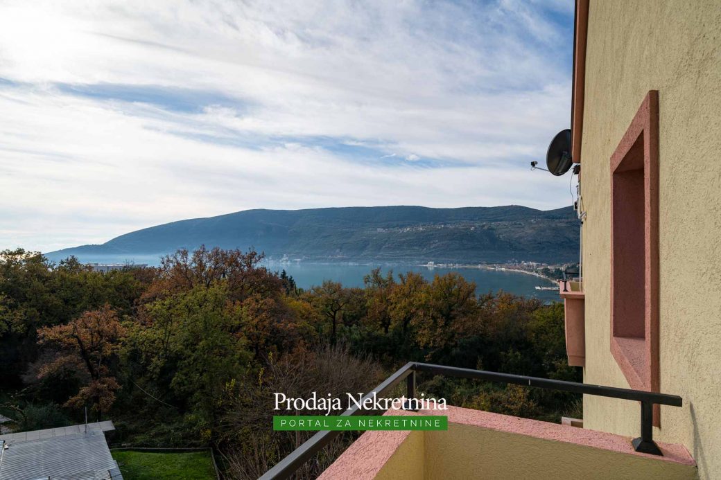 Condo for sale in Herceg Novi