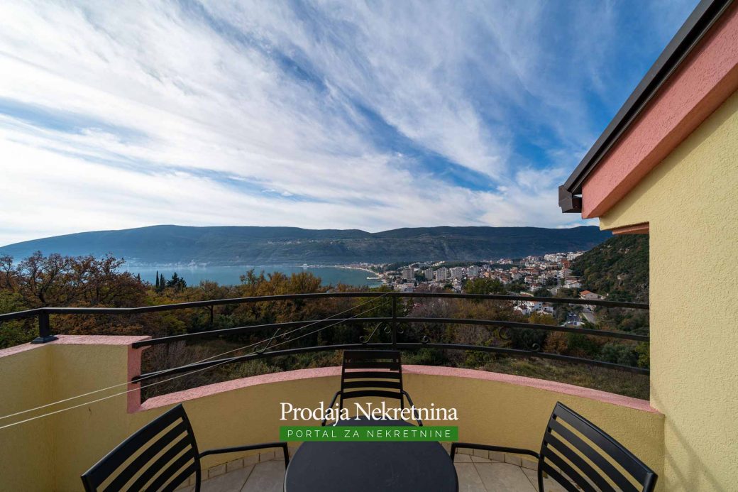 Condo for sale in Herceg Novi