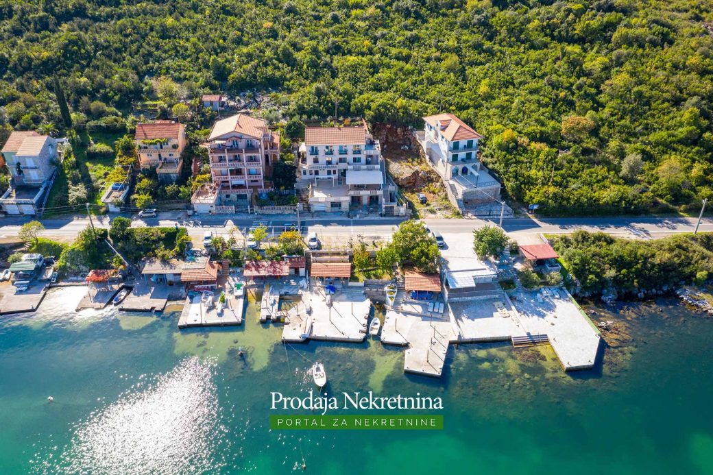 Hotel for sale in Tivat Bay