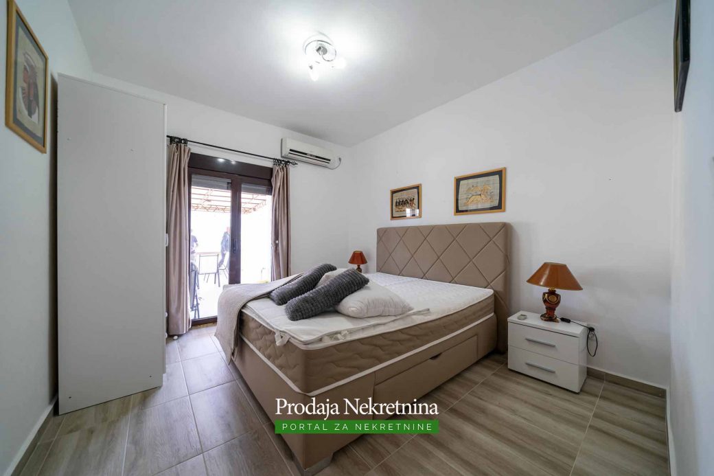 Hotel for sale in Tivat Bay