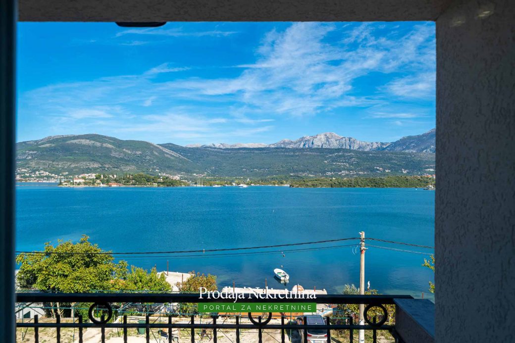 Hotel for sale in Tivat Bay