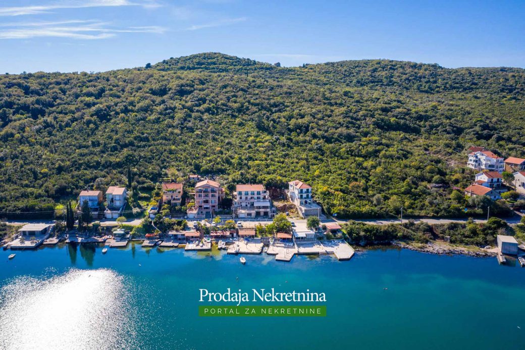 Hotel for sale in Tivat Bay