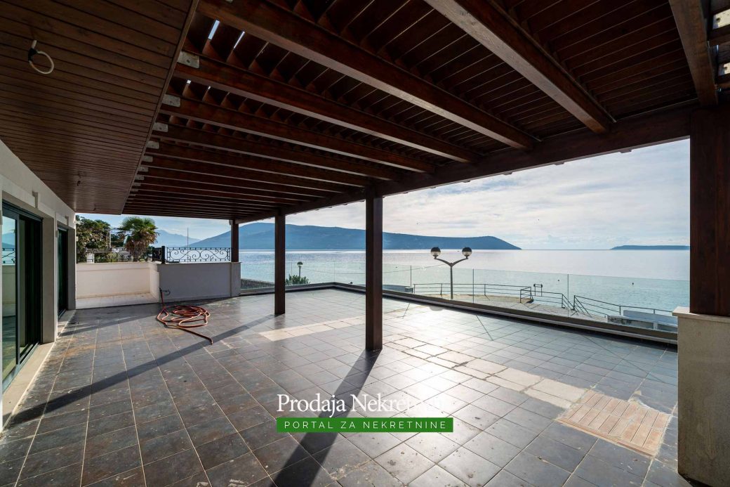 Apartment for sale in Herceg Novi