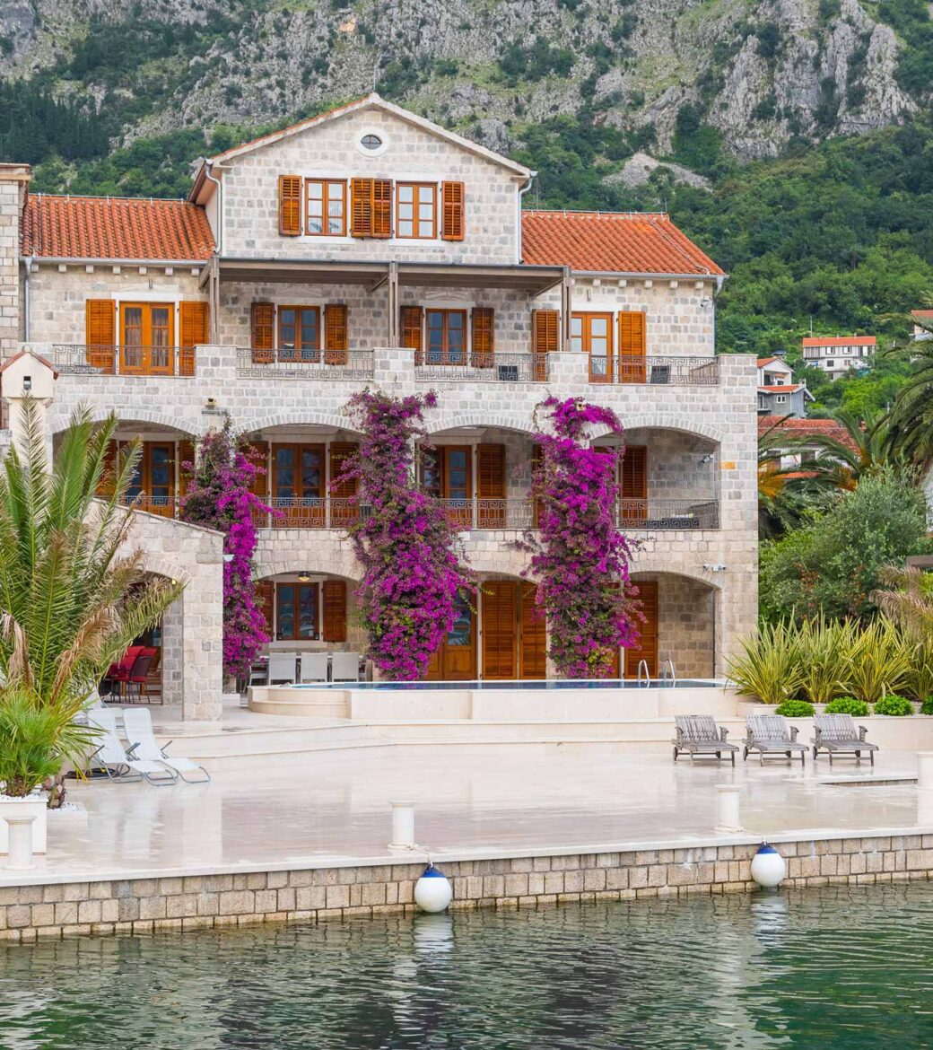 Luxury villa for sale in Bay of Kotor