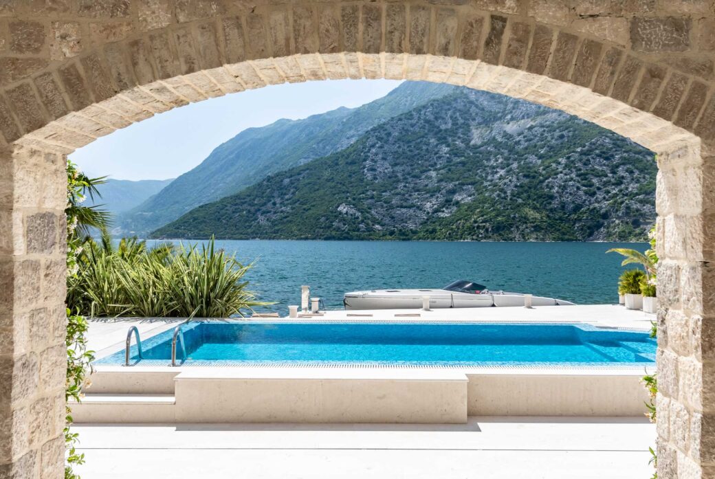 Luxury villa for sale in Bay of Kotor