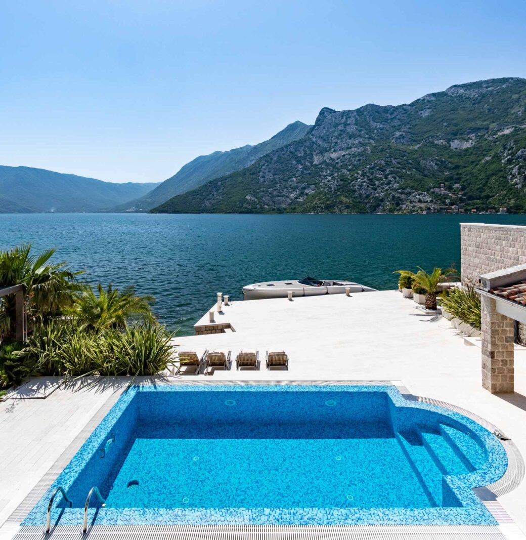 Luxury villa for sale in Bay of Kotor