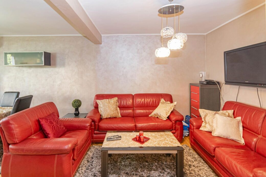 Apartment for sale in Dobrota