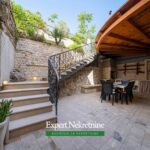 Stone house for sale in Bigovo