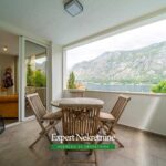 House with swimming pool for sale in Kotor Bay