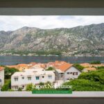 House with swimming pool for sale in Kotor Bay