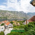 House with swimming pool for sale in Kotor Bay