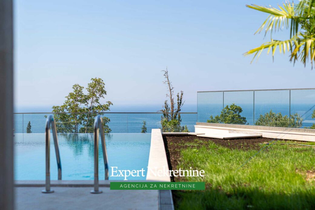 Luxury villa for sale in Budva Riviera