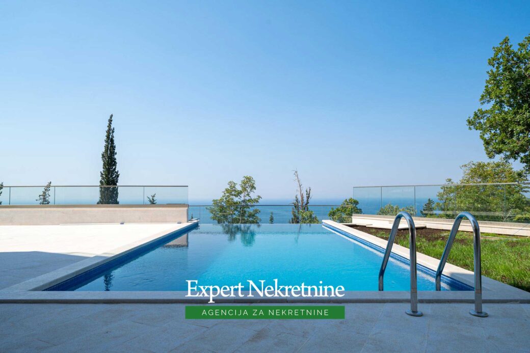 Luxury villa for sale in Budva Riviera