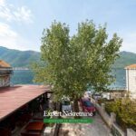 Stone house for sale in Perast