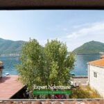 Stone house for sale in Perast