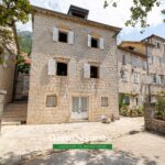 Stone house for sale in Perast