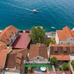 Stone house for sale in Perast