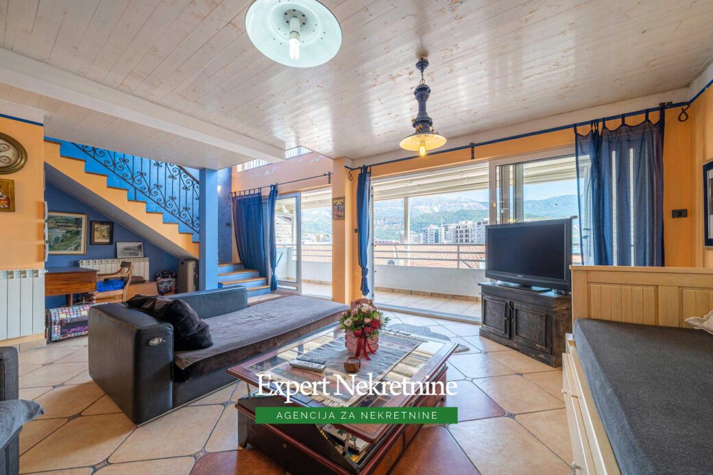 Duplex apartment for sale in Budva