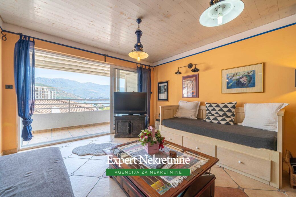 Duplex apartment for sale in Budva