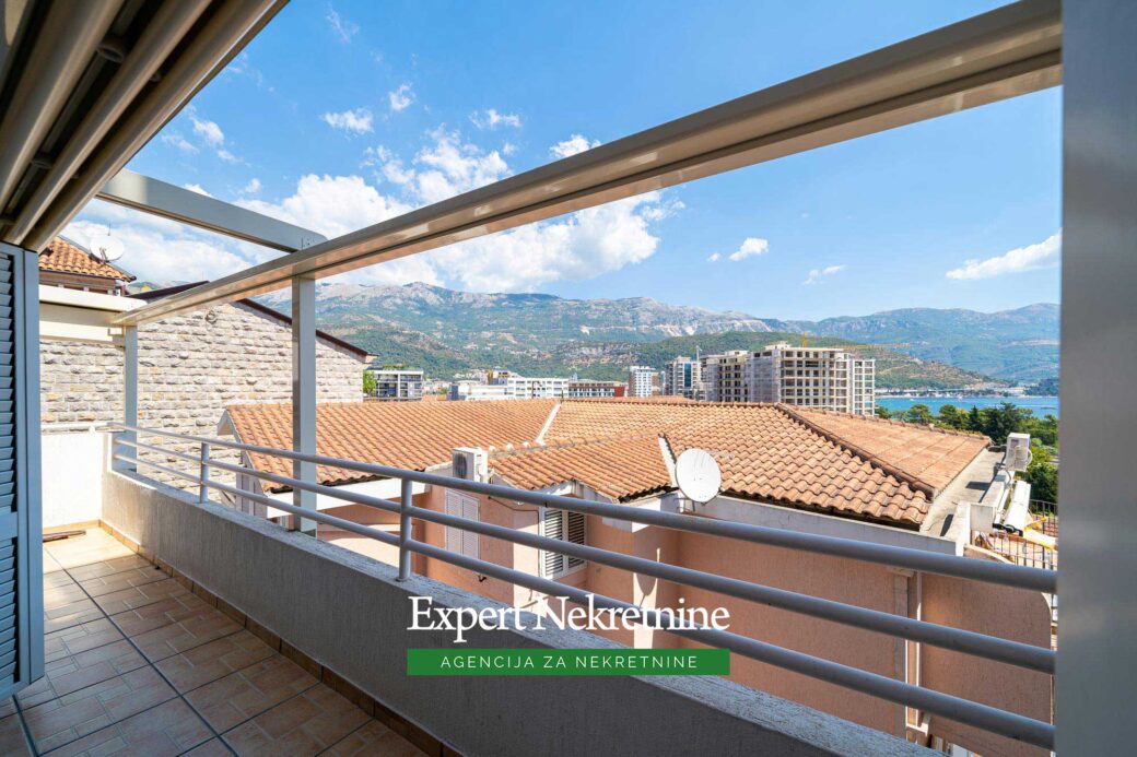 Duplex apartment for sale in Budva